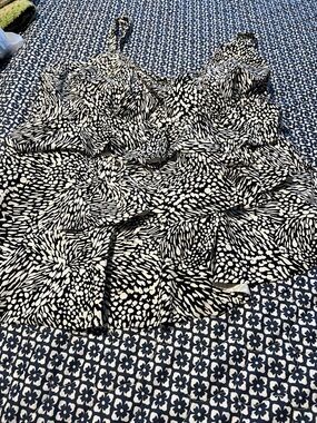 Island Escape Black and White Patterned Women's top.